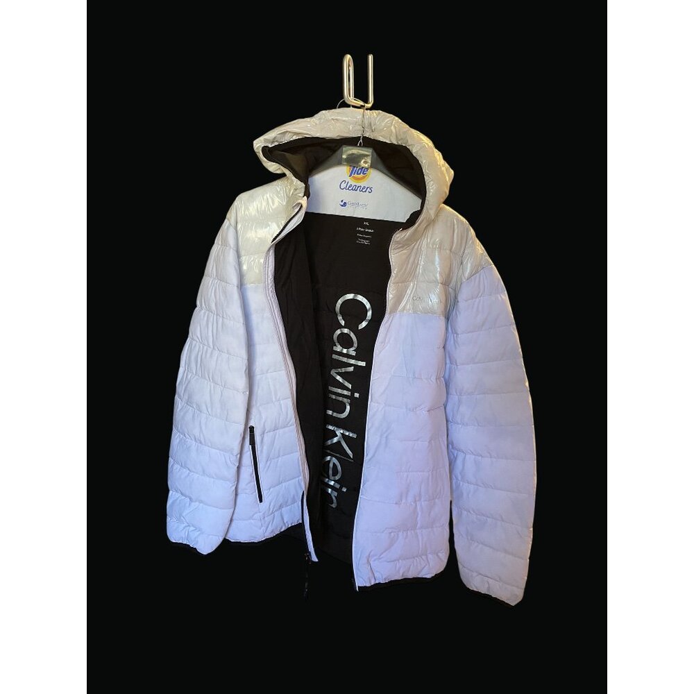 Calvin Klein White Puffer Jacket XXL With Hood Lightweight & Stylish CB01 Z